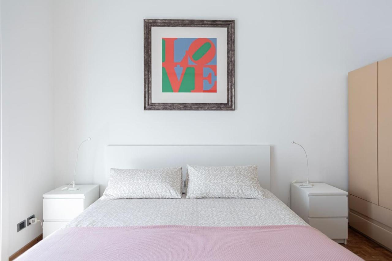 Apartment Close To Duomo Milano Ngoại thất bức ảnh