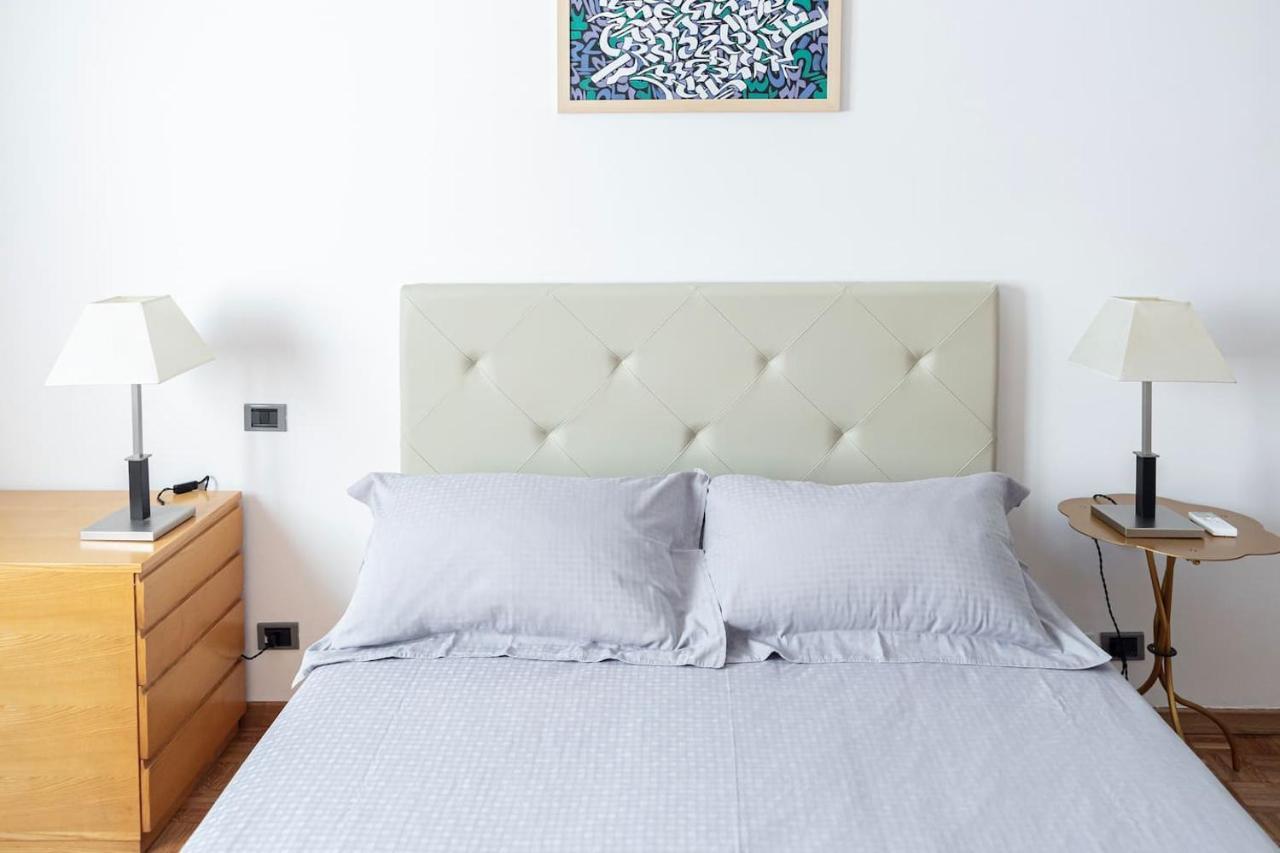 Apartment Close To Duomo Milano Ngoại thất bức ảnh